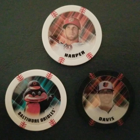 Topps MLB Coins/Magnet Baltimore Orioles Bryce Harper Chris Davis Cover