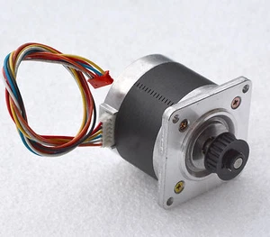 SCHRITTMOTOR STEPPING MOTOR SANYO DENKI 23LM-C355-P6V STEPMOTOR 23LMC355P6V MOT4 - Picture 1 of 1