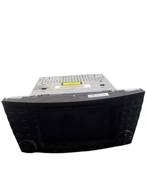 Mercedes-Benz E W211 2005 Radio / CD Player / DVD Player / Navigation DTS8524 - Image 1 of 4