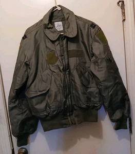CWU-45/P Cold Weather Flight Jacket Large Military Bomber Green Flyer's Captain - Picture 1 of 8
