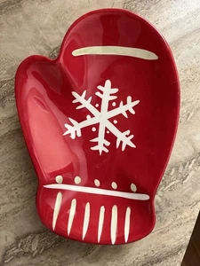Hallmark Snowflake Mitten Plate - Picture 1 of 1