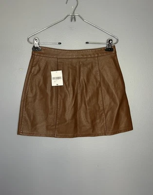 Falda Forever 21 Mujer M Marrón Imitación Cuero Mini Cremallera Trasera Moderna Elegante Vegana Foto 1 de 4