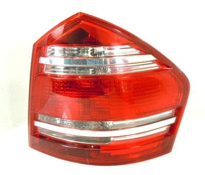 2007-2009 Mercedes-Benz GL320 Upper Tail Light Passenger Right RH OEM - Image 1 of 2