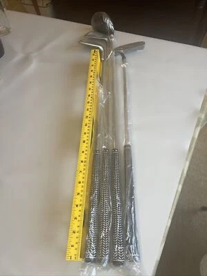 New Accuplus Junior Golf Clubs, irons, fairway driver & Putter - Image 1 of 4