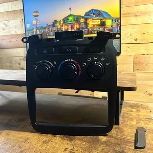 2001-2007 TOYOTA HIGHLANDER MANUAL HVAC AC HEATER CLIMATE CONTROL SWITCH - Picture 1 of 5