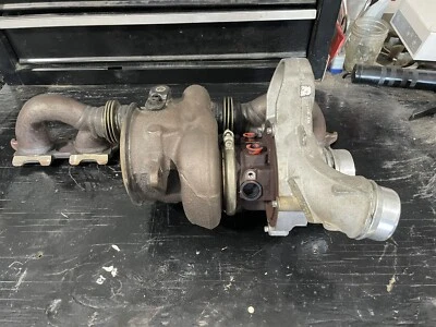 Турбокомпрессор 2017–2019 BMW 540i G30 от оригинального производителя 3,0 л B58 с выпускным коллектором *см. примечания* - Изображение 1 из 4