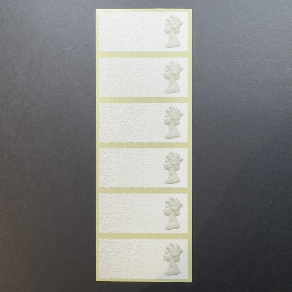 Blank Post and Go Blank Label Sheet Machin 6 Stamps MA13. QE2 QEII QE11 Mint - Image 1 of 1