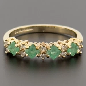 9ct Yellow Gold Emerald & Diamond Eternity Cluster Ring Size O Hallmarked - Picture 1 of 10