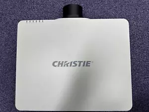 Christie LX501 HDMI projector FAULTY Powers on but BLURRY *READ DESCRIPTION* - Picture 1 of 14
