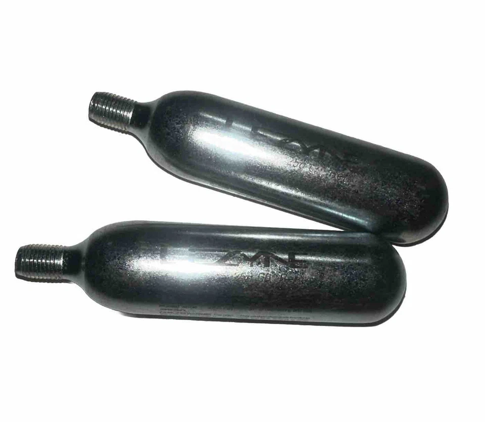 Paquete de 2 cartuchos de CO2 roscados Lezyne 25G roscados 25 g recarga de CO2 plateados 2 artículos Foto 1 de 4