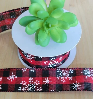 Cinta de Navidad a cuadros de búfalo con cable de 1,5 pulgadas (5 yardas) copos de nieve coronas arcos Foto 1 de 2