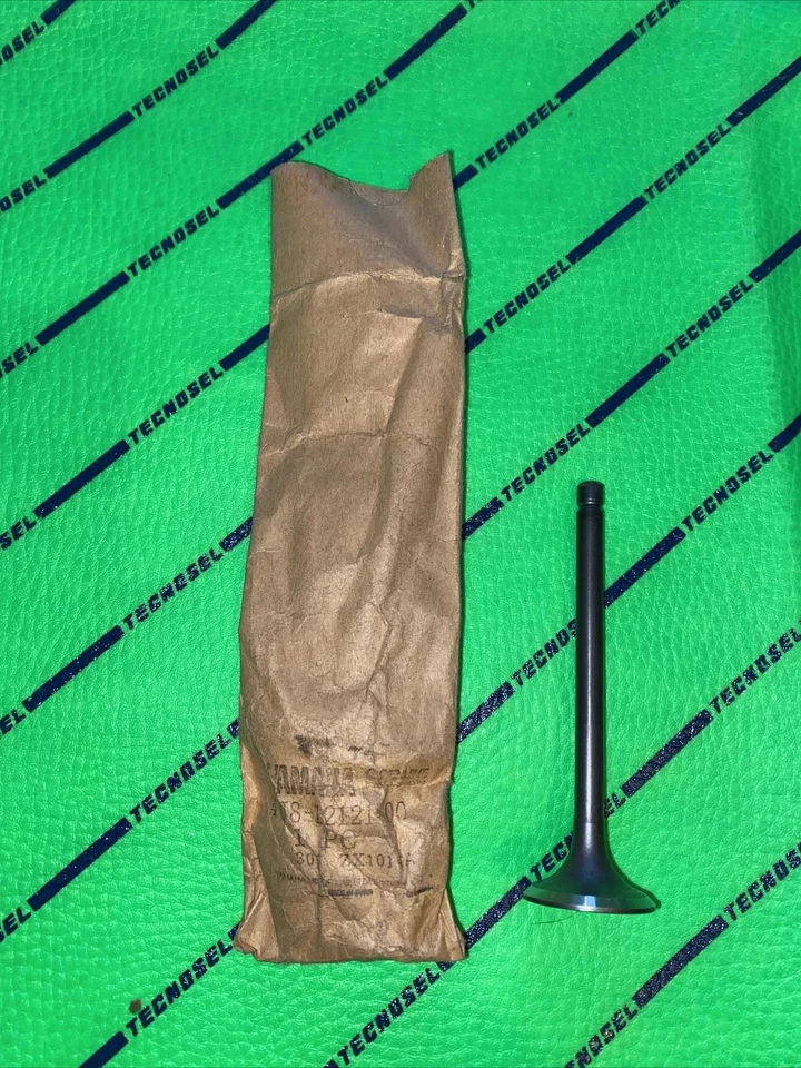 Válvula de escape Yamaha OEM Nos XJ 550 R Seca 1981-1983 4us-12121-00 Foto 1 de 1