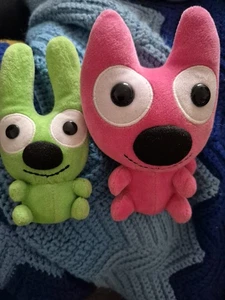Hallmark Hoops & Yoyo Mini Plush Toys Duo Green & Pink 5.5-6" Vintage RARE - Picture 1 of 2
