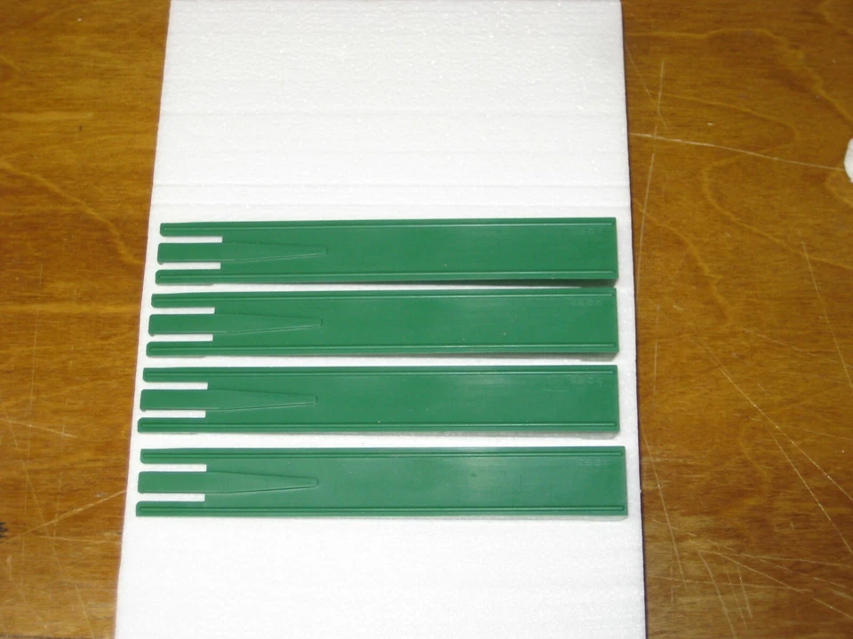 N SCALE PLASTIC RAILERS #3965 BY MODEL POWER - Image 1 of 3