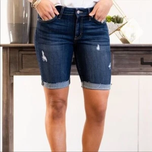 KanCan cuffed dark wash "Kyle" bermuda jean shorts with stretch size US 1/24 - Picture 1 of 13