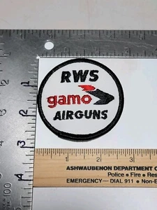 LE8 3b Parche RWS Gamo Pistolas de Aire Pistola de Aire Disparo Caza Redondo Para Chaqueta Camisa - Imagen 1 de 2
