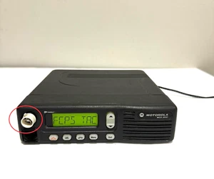Motorola MCS2000 Digital Two-Way Mobile Radio M01HX+812W M01UGL6PW4BN - Picture 1 of 8