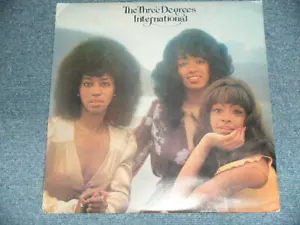 The THREE DEGREES Japan 1975 ECPO-10-PH NM LP+POSTER!!! INTERNATIONAL - Foto 1 di 7