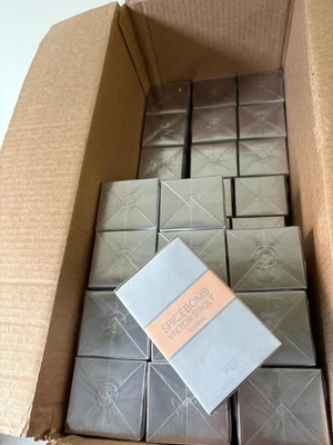 Spicebomb Extreme de Viktor & Rolf 3,04 oz Eau De Parfum Colônia Masculina Nova Na Caixa - Imagem 1 de 4