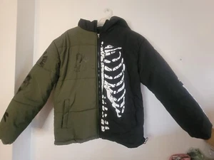 NEW Manfinity Coat Green Black Skeleton Puffer Jacket Polyester Mens Large - Picture 1 of 5
