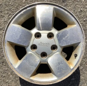 99-04 2001 Jeep Grand Cherokee Laredo WJ OEM 5 Spoke Aluminum Wheel 17x7-1/2 (C) - Picture 1 of 2