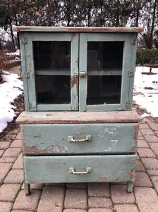 Vintage Children's Solid Wood Kitchen Hutch Kids China Cabinet 1920s Or 30s - Picture 1 of 12