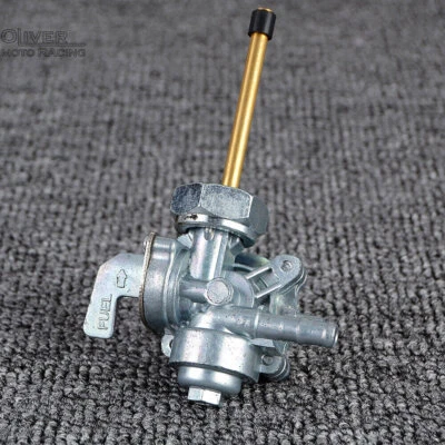 Fuel Petcock Gas For Honda GL500 GL500I GL650 GL650I Silver Wing XLV600 XL600V Foto 1 de 4