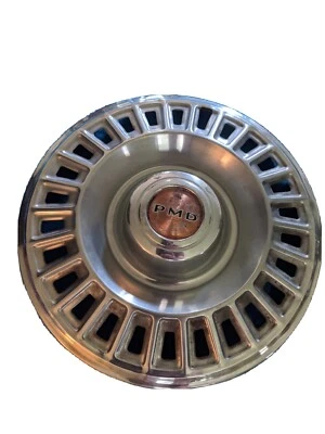 1967 - 68 Pontiac PMD Ventura Tempest Firebird Hubcap - Image 1 of 4