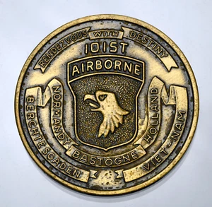 101st Airborne Screaming Eagles Air Assault Named Jones Original Challenge Coin - Picture 1 of 4