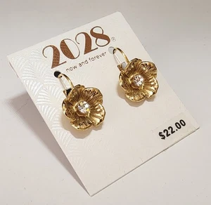 2028 Gold Tone Flower Earrings Crystal Center Floral Drop Dangle Vintage... - Picture 1 of 4