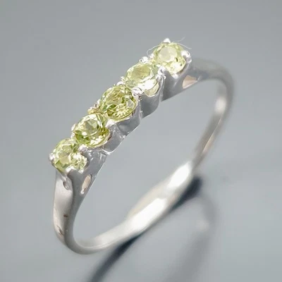 Handmade Natural Peridot Ring 925 Sterling Silver Size 7 /B-R4822 - Image 1 of 4