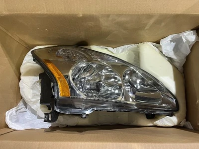 *NOVO* *OEM* Farol Direito Lexus RX330 RX350 81110-0E010 - Imagem 1 de 4