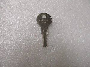 QTY. 1 Key PK558 One Key - Picture 1 of 3