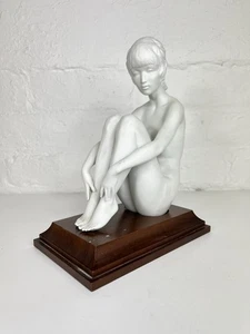 Kaiser West Germany - White Bisque Figure -Nude No. 568- W. Gawantka - Mint #205 - Picture 1 of 7