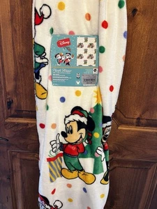 DISNEY MICKEY AND MINNIE CHRISTMAS BLANKET - Picture 1 of 2