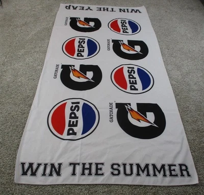 Toalha de praia Pepsi Gatorade Win The Summer publicidade tamanho grande branca promocional - Imagem 1 de 4