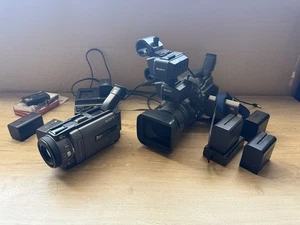 Sony DSR-PD150 DVCAM 3CCD MiniDV 12x Zoom Digital Camcorder And Dsr-pdx10 (read) - Picture 1 of 8