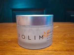 Exfoliante facial natural para arrugas Volim Love con ácido hialurónico 1,66 - Imagen 1 de 6