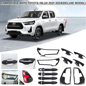 Accessori styling protezione copriluce mascherine per Toyota Hilux VIII 2021+  - Foto 1 di 14