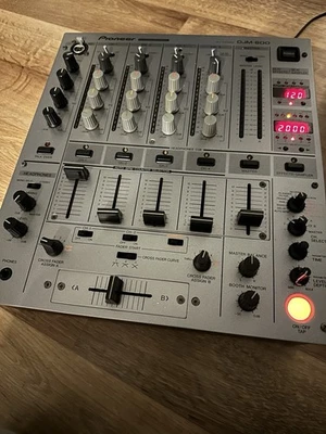 Pioneer DJM 600 Mischpult, Silber decksaver - Bild 1 von 3