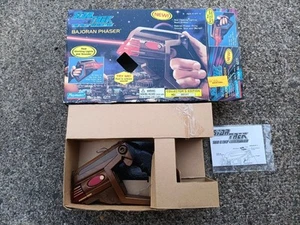STAR TREK The Next Generation, Bajoran Phaser, Playmates Collectors Edition 1995 - Imagen 1 de 9