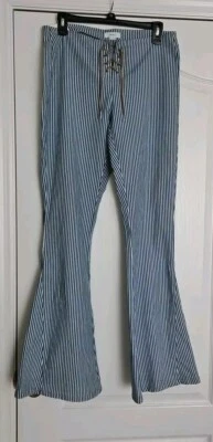 Forever 21 Azul Blanco Rayas Llamaradas Corbata Cintura Talla Grande Nuevo con Etiquetas  Foto 1 de 4