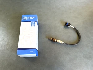 GM OEM NOS 12589321 Oxygen Sensor 2006-2013 Chevrolet Silverado 1500 4.3L WT - Picture 1 of 4
