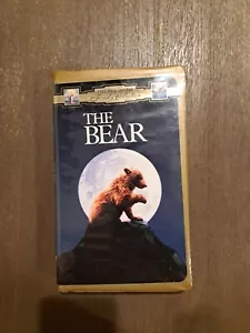 The Bear (VHS, 1989, Closed Captioned Clam Shell Case) - Foto 1 di 8