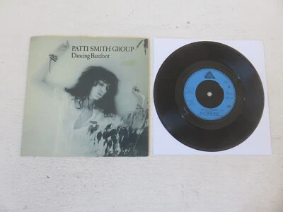 PATTI SMITH GROUP Dancing Barefoot ARISTA 1979 UK 1ST PRESS VINYL 7" ARIST281 - Image 1 of 4
