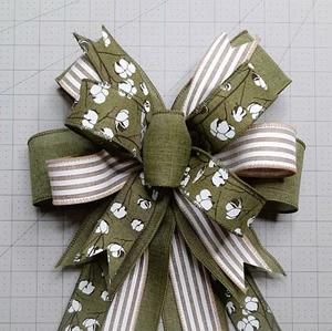 Lazo de otoño, lazo de corona, estampado de algodón, rayas beige y blanco, lino verde musgo - Imagen 1 de 3