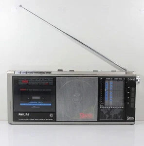 Vintage 80's Philips D 7456 Cassette Player 9 Band Radio - Picture 1 of 11