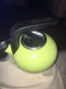 KitchenAid Whistling Teapot Kettle Apple Green Stainless Steel Enamel Stove Top - Picture 1 of 6