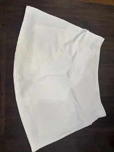 Antonio Melani - Skirt - White - Polyester/Spandex - Flaws But In Good Shape - Picture 1 of 11