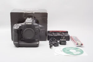 Canon EOS 1DX Mark II 20.2 MP DSLR Digital Camera Body, Boxed - Picture 1 of 17